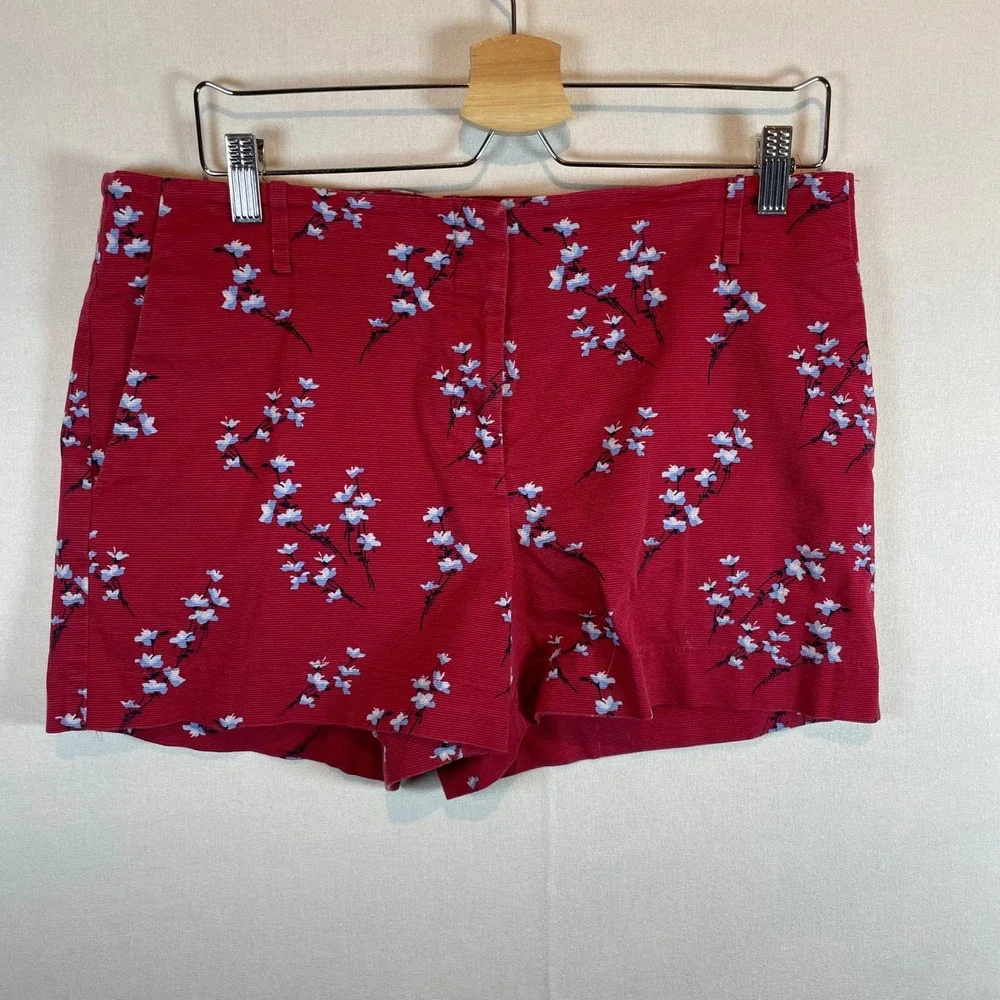 Ann Taylor LOFT Women's Red Floral‎ Print Shorts Casual Summer Vacation - Size 8